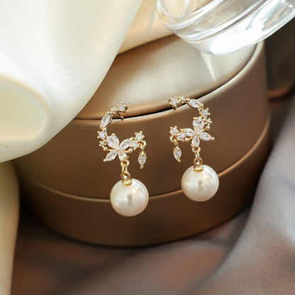 New Style Contracted Heart Pearl Earrings For Women Sweet Flower Zircon Geometric Stud Earring Girl Party Jewelry